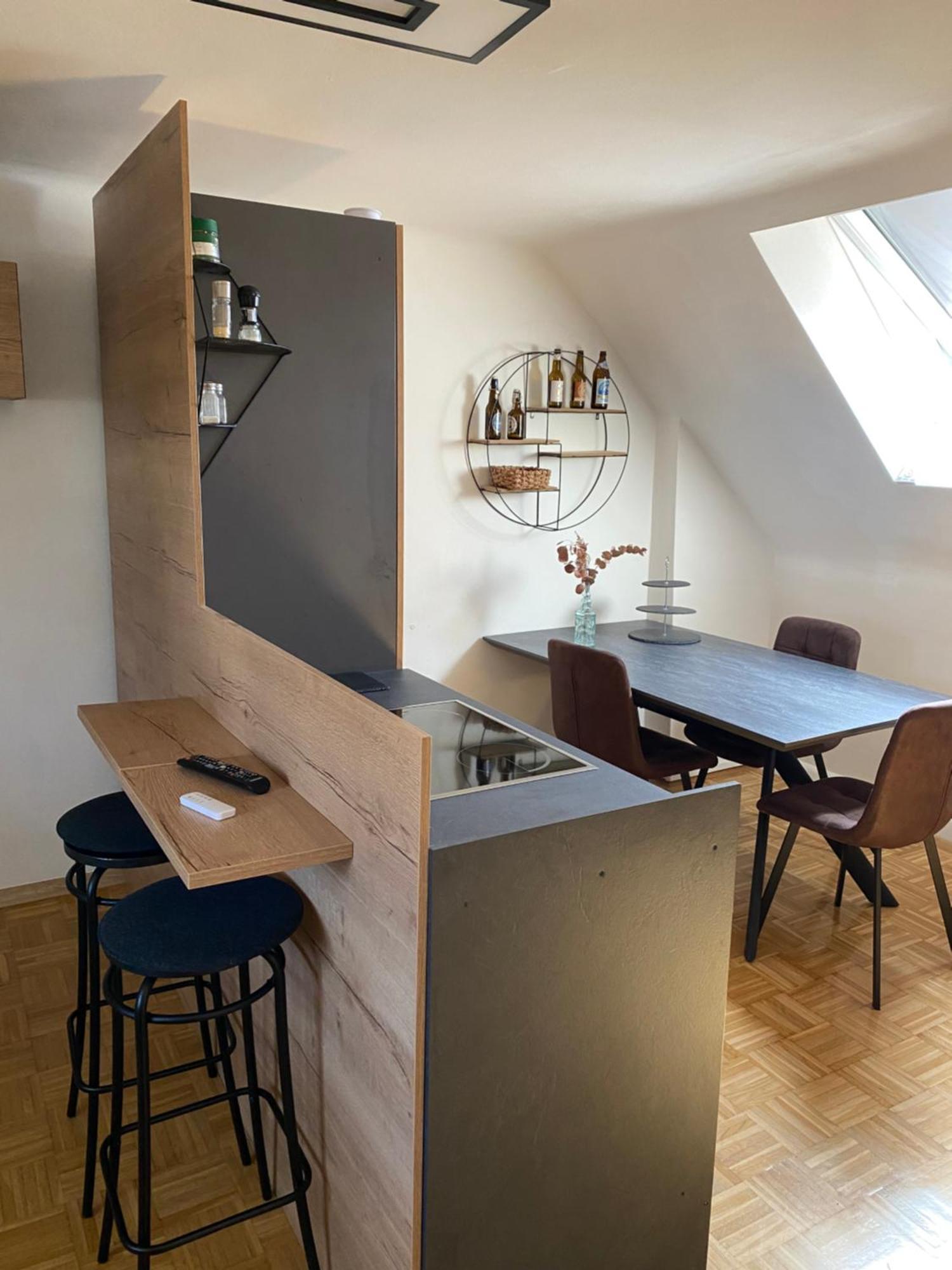 Schoenes Apartment Mit Aussicht Ueber غراتس المظهر الخارجي الصورة